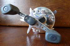 Superb Abu Garcia Ambassadeur 6501S Baitcasting Reel, level wind, Left Hand Wind