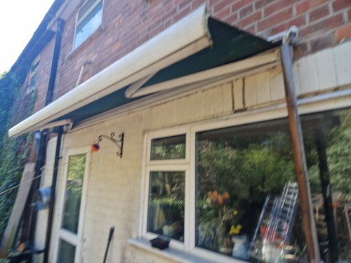 Awning canopy sun - /,