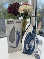 Morphy Richards Light Glide