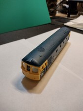 Lima Class 33 Body shell