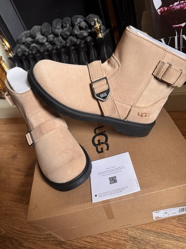Ugg ashton short weather - ashton,