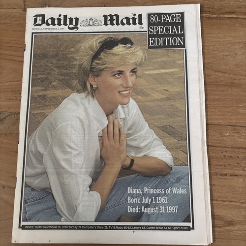 Daily mail lady - diana, 80