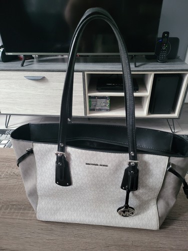 Michael kors zipper tote bag - zipper,