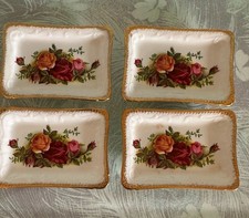 Large Selection of Royal Albert Old Country Roses Ware. Individually priced.