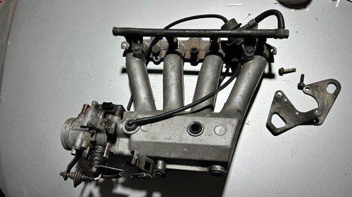 Saab 900 inlet - 900, manifold