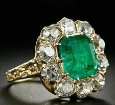 Art Deco Style 3.00Ct Emerald