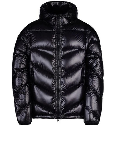Stone island shadow - island, project