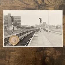 1355. CARDIFF QUEEN ST STATION