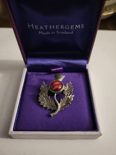 Heathergems thistle brooch new - thistle,