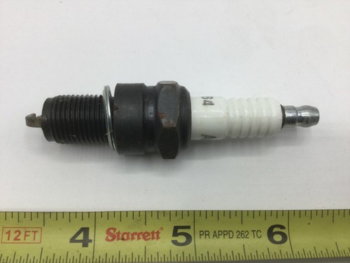 101881101cc bobcat spark plug - 101881101cc,