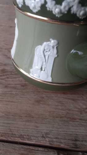 Vintage carlton ware green - vintage,