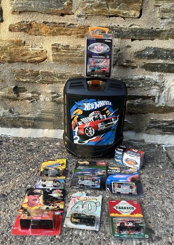 Hot wheels 100 car - 100-car, rolling
