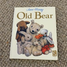 Jane Hissey Old Bear