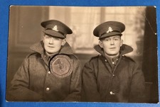 WW1 SOLDIER DUO BROTHERS ? WILTSHIRE REGIMENT DEVIZES PHOTOGRAPHER MILITARY ARMY