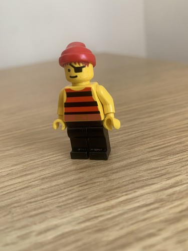 Lego pirate figure pi031 - pirate,