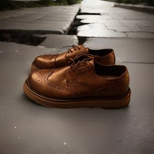 Men’s Leather Thick Sole Brown Brogue Shoes. Size UK 8.  New.