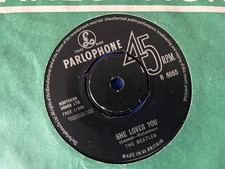 The Beatles- She Loves You /