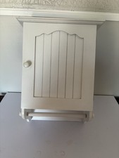 White Front 3 Shelf Medicine Cabinet W/ Towel Bar Shabby Chic /Boho