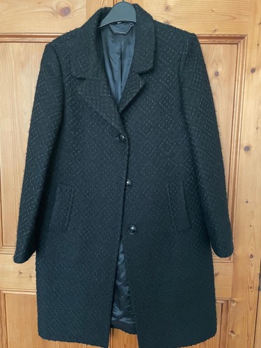 Jigsaw jacquard pattern coat
