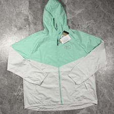 Nike Swoosh Air Windrunner