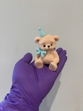 Edible teddy bear cake - cake, topper