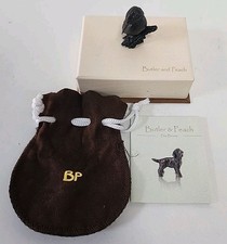 Butler & Peach Detailed Small