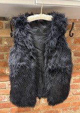 Ladies Black Faux Fur Gilet -