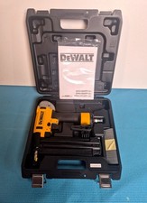 DeWalt DPN1850PP 18 Gauge Brad Air Nail Gun + DeWalt 18 gauge 38mm brad nails