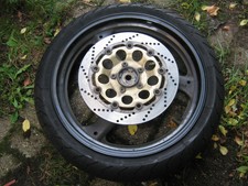  Suzuki 600 mk1 bandit front wheel & tyre straight with one Brake Disc 17" inch 