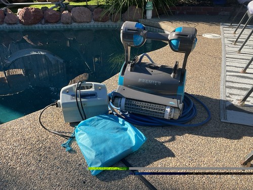Dolphin premier pool - premier, robotic