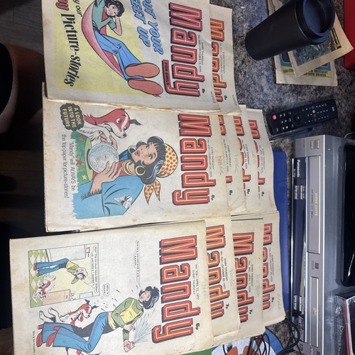 Mandy comic x10 1977 - comic,