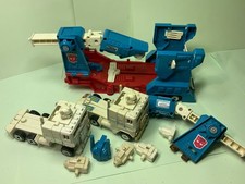 Transformers G1 Autobots Ultra Magnus Takara Hasbro 1984 damaged toy + extra!