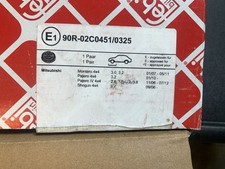 mitsubishi Shogun Short wheelbase front discs and front and rear pads