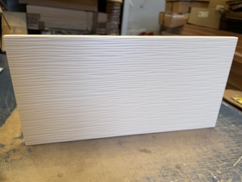 600mm rippled style cream - 600mm,