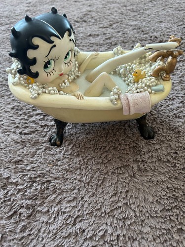 Betty boop figurine
