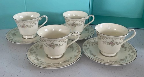 Tea cups saucers royal - 4,