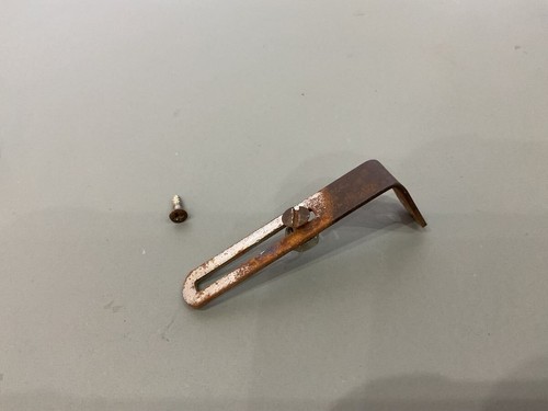 Gibson 1952 pickguard bracket - gibson,