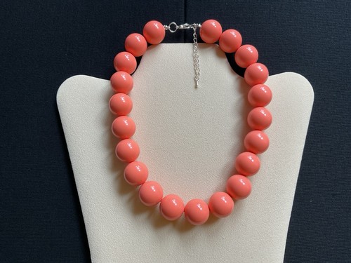 Chunky coral pink red bead - coral, pink/red