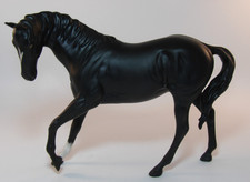 Royal Doulton 7" Matt Horse Figurine Black Beauty  c1990 Excellent