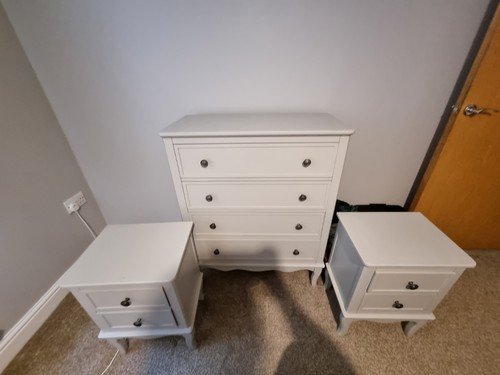 Light grey wood bedroom 3pc - grey,
