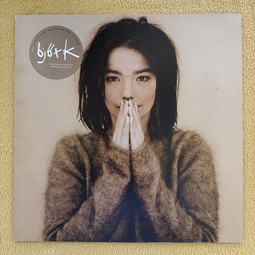 Bjork debut 2015 - 2015, beige