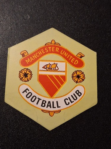 Rare old football badge - rare,