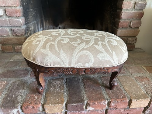 Vtg wooden footstool - vtg,