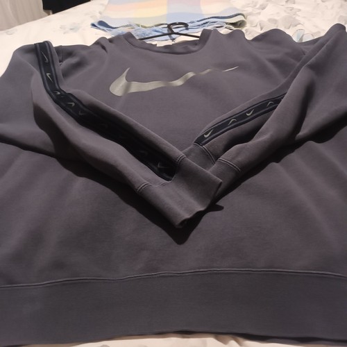 Mens nike sweatshirt large - nike,