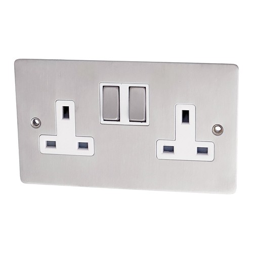 Knightsbridge switched socket - knightsbridge,