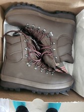 Size 9 Altberg Defender RRP
