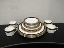 20 Pc. Place Setting -