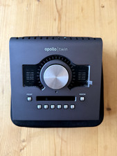 UNIVERSAL AUDIO APOLLO TWIN DUO MKII with a case by UDG