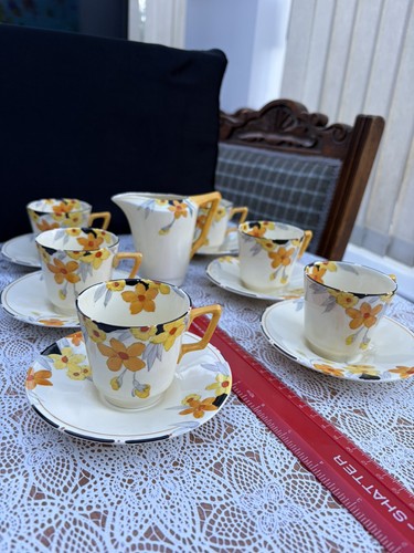Cup sets plus creamer - 6, t