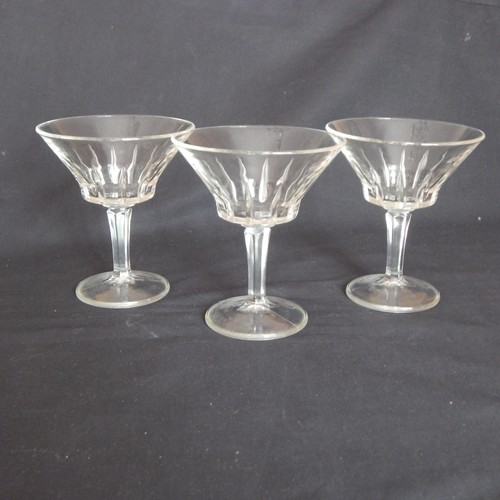Vintage champagne coupes - 3,